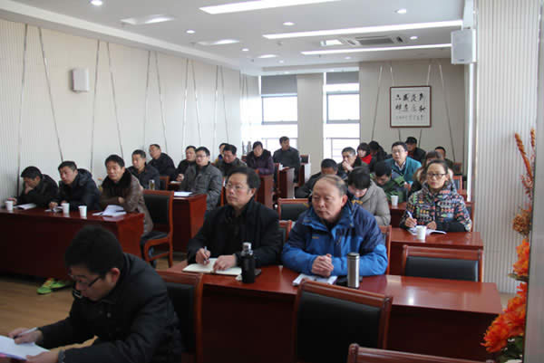1545115152539.jpg 公司動態(tài)=我司舉辦工程項目管理知識講座03.jpg